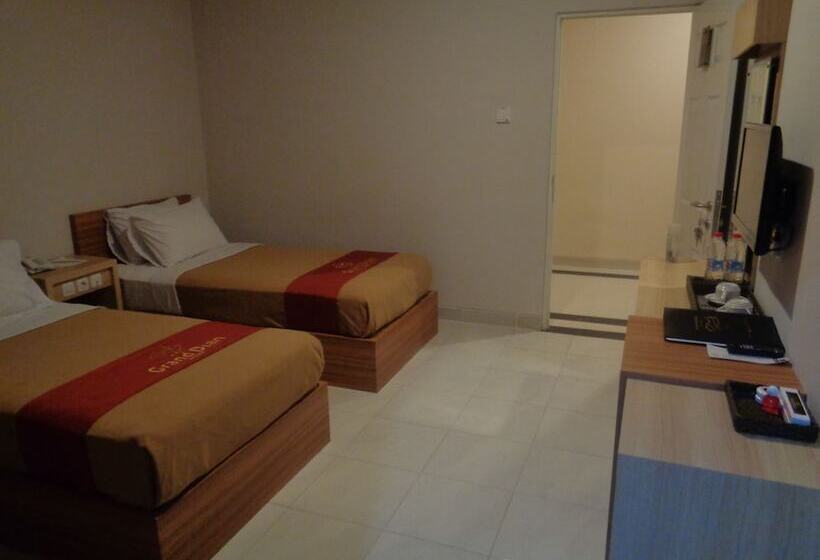 Grand Dian Hotel Slawi