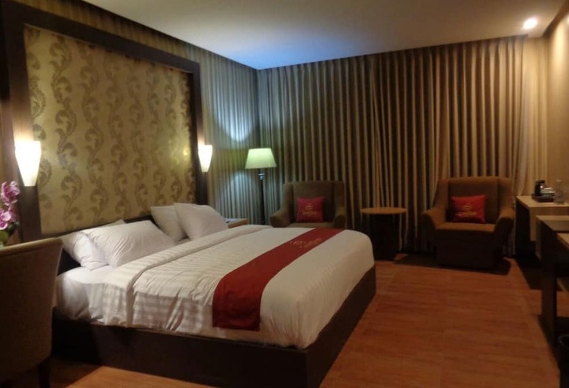 Grand Dian Hotel Slawi