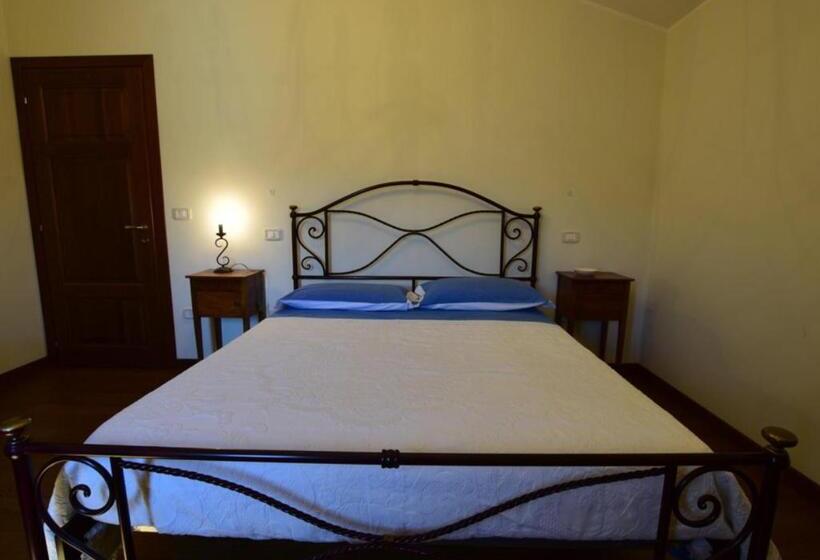 Хостел Agriturismo Trappeto Vecchio