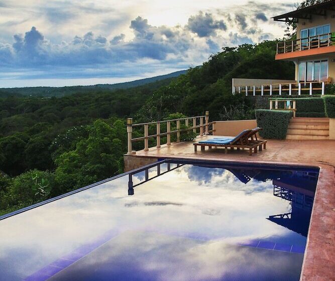 فندق فئة نجمة واحدة Los Mangos