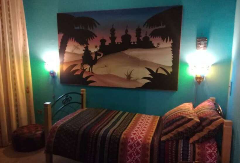 פונדק Mirabilia Arab House