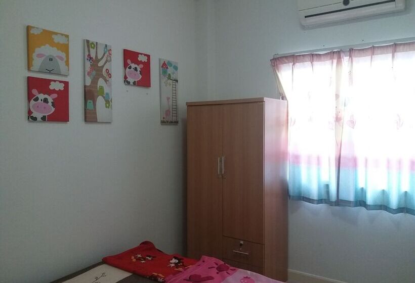 ホテル 7 Up Resort