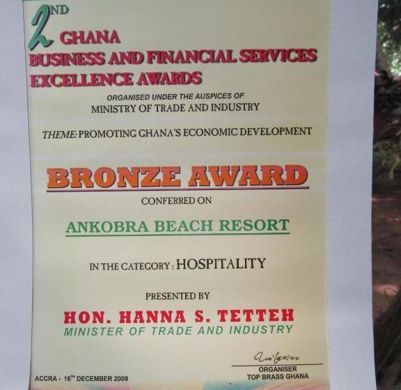 فندق Ankobra Beach Resort