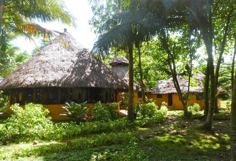 ホテル Ankobra Beach Resort