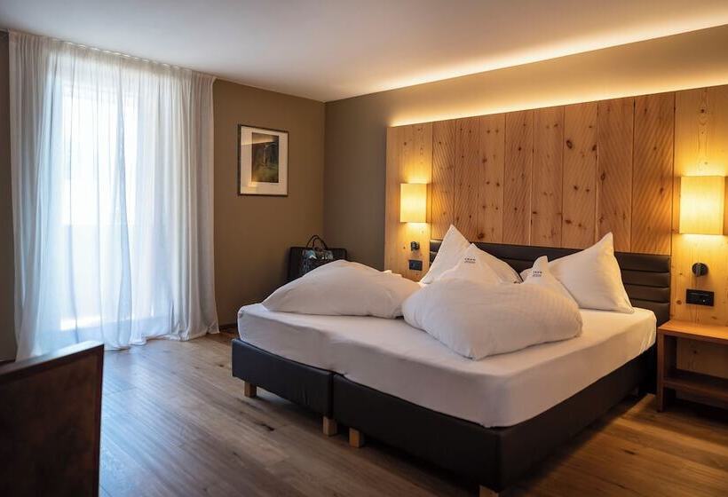 호텔 Artnatur Dolomites