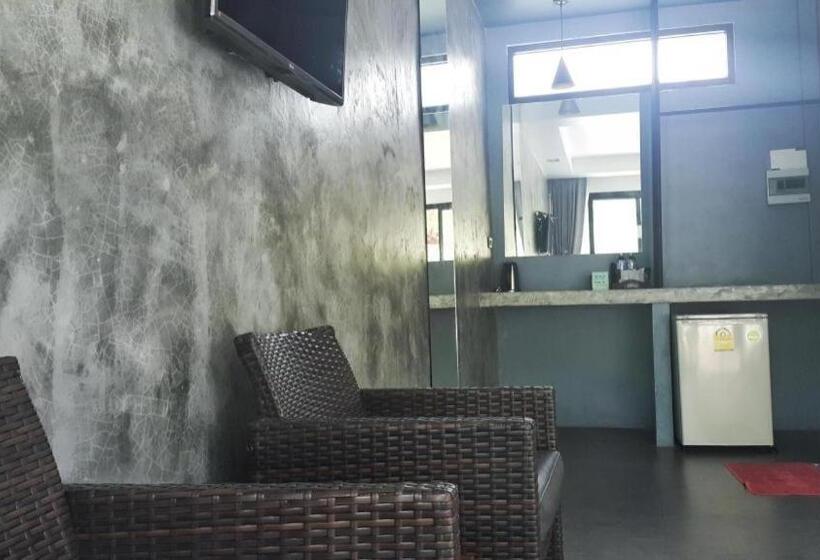 בית מלון כפרי Baan Chao Mai Beach House