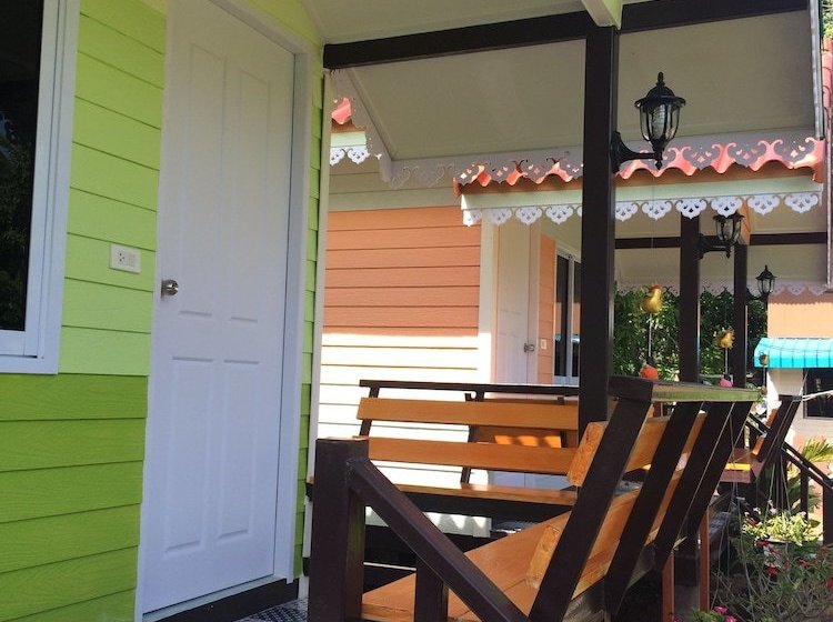 Отель Ban Kunlaya Homestay