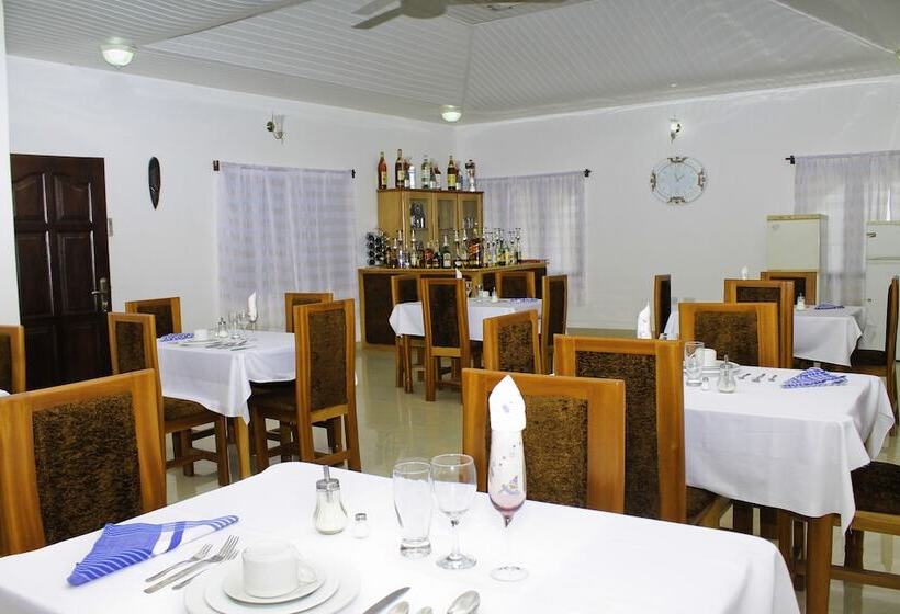 בית מלון כפרי Big Apple D.e