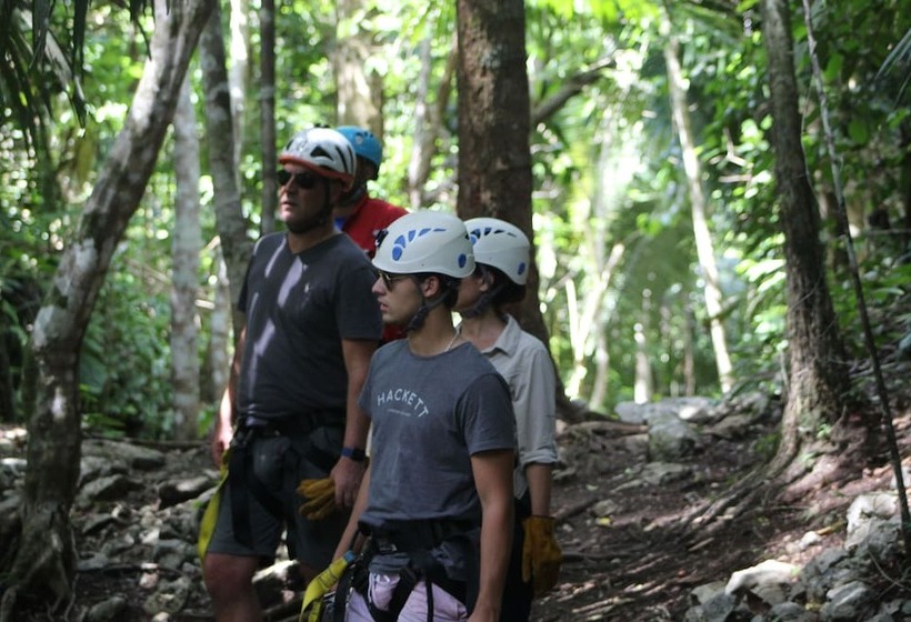 فندق Calico Jack S Village