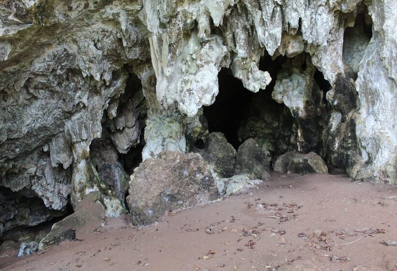 فندق Calico Jack S Village