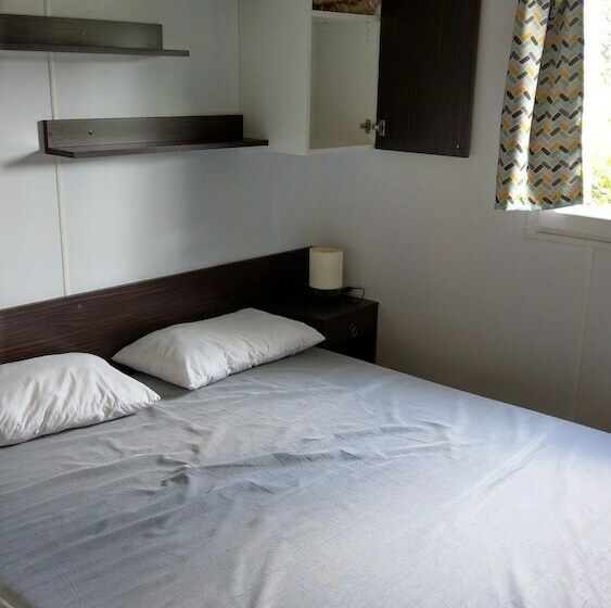 فندق Camping Le Caussanel