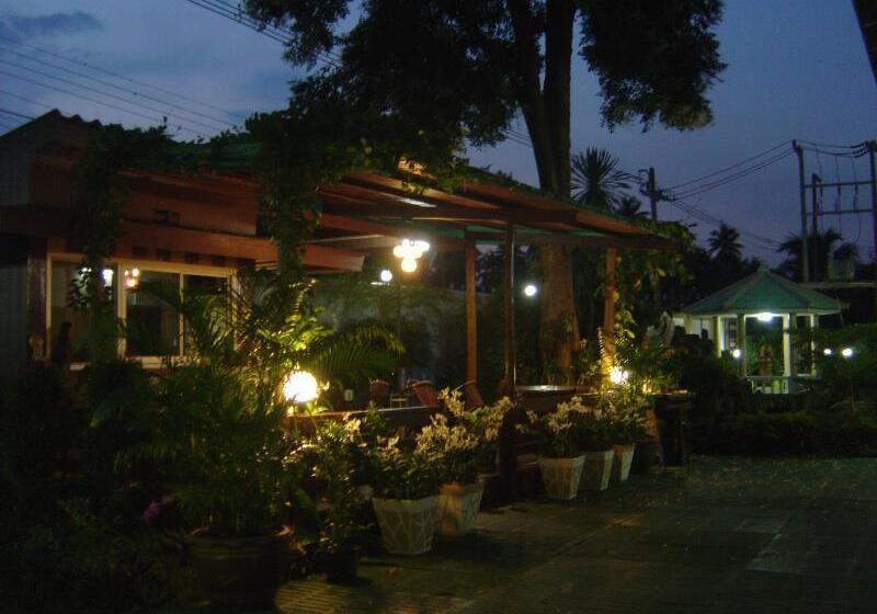 בית מלון כפרי Coconut Home Resort