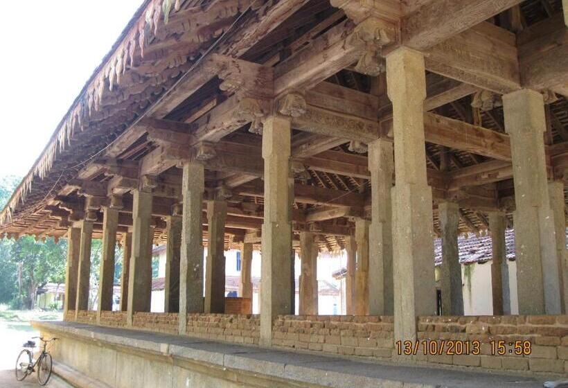 בית מלון כפרי Cocoworld Bungalow