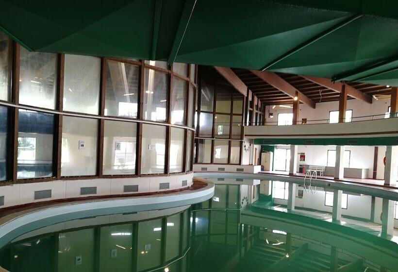 בית מלון כפרי Delberg Palace