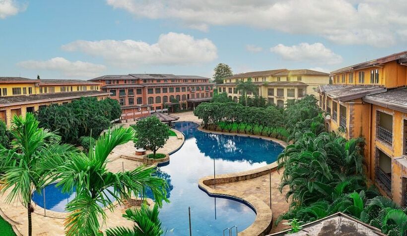 בית מלון כפרי Discover Resorts