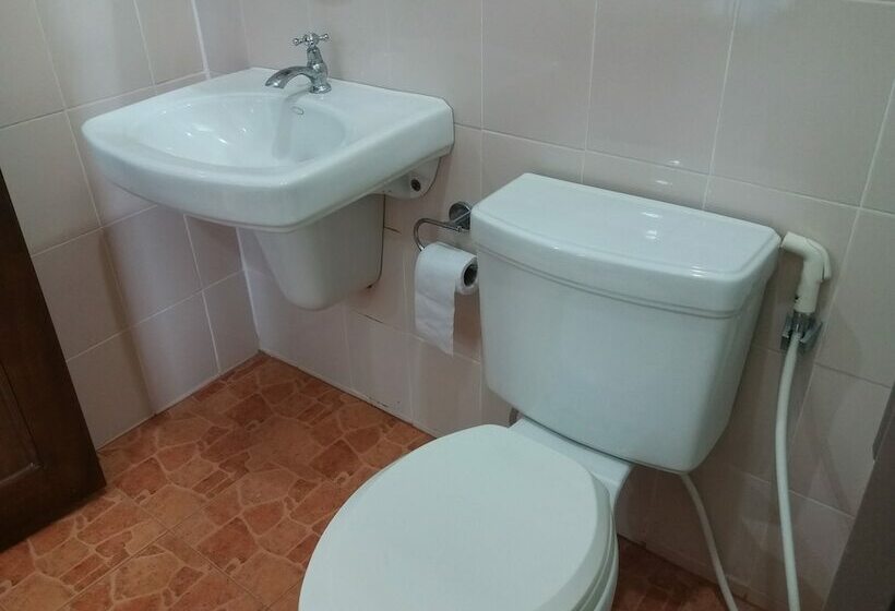 בית מלון כפרי Eden Hill Resort