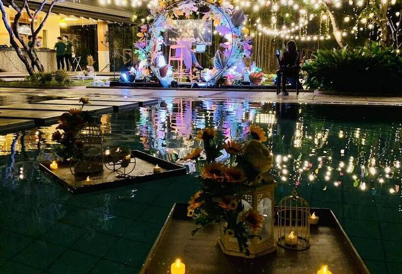 호텔 Estancia De Lorenzo Tarlac