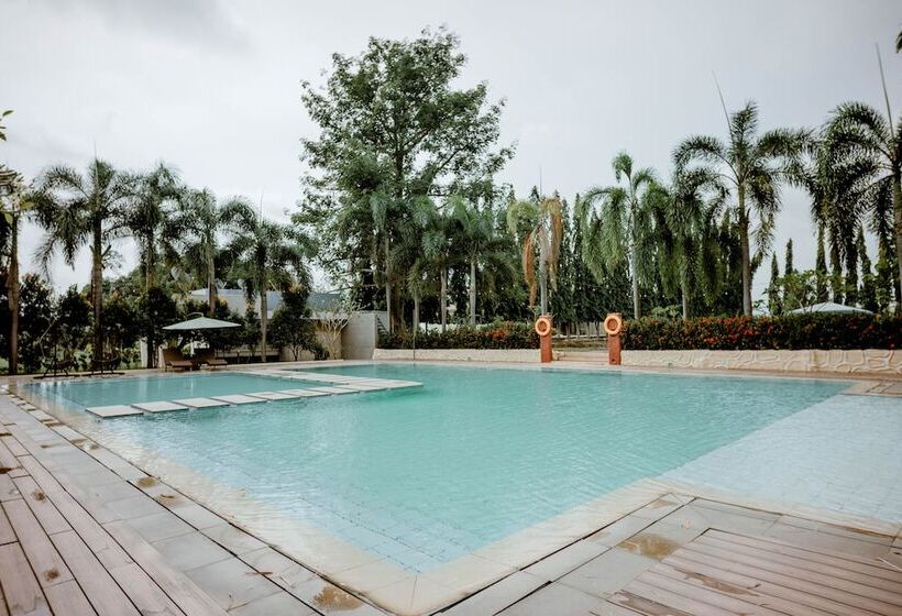 בית מלון כפרי Estancia De Lorenzo Tarlac