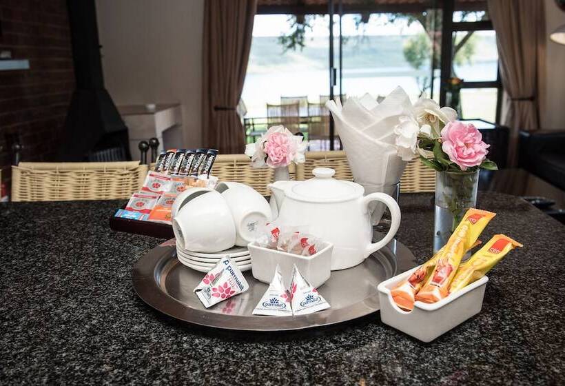 בית מלון כפרי First Group Qwantani