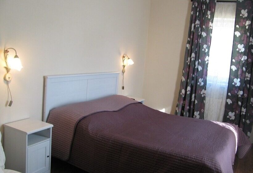 Отель Gallery Art