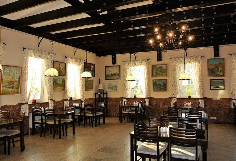 Отель Gallery Art