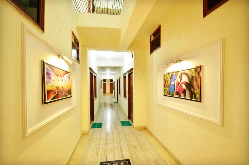 فندق Grand Park By Oyo Rooms