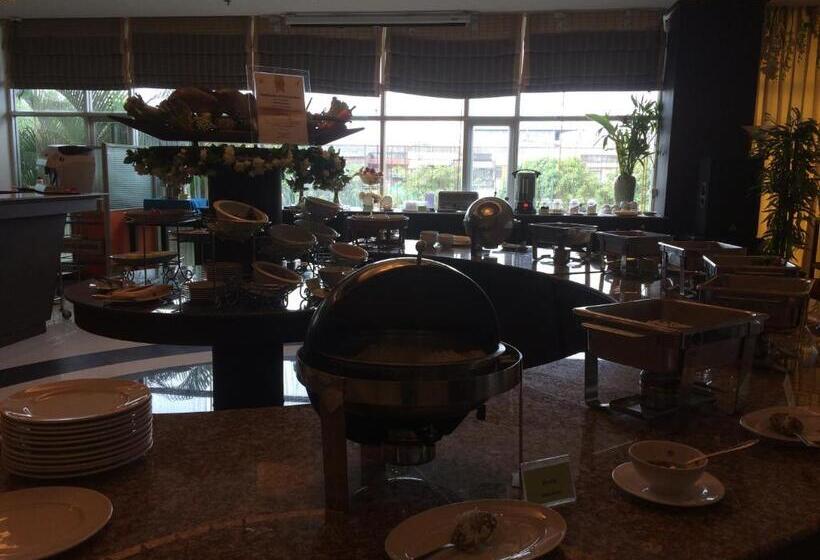 Отель Grande Southern