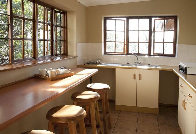 בית מלון כפרי Gwahumbe Game & Spa