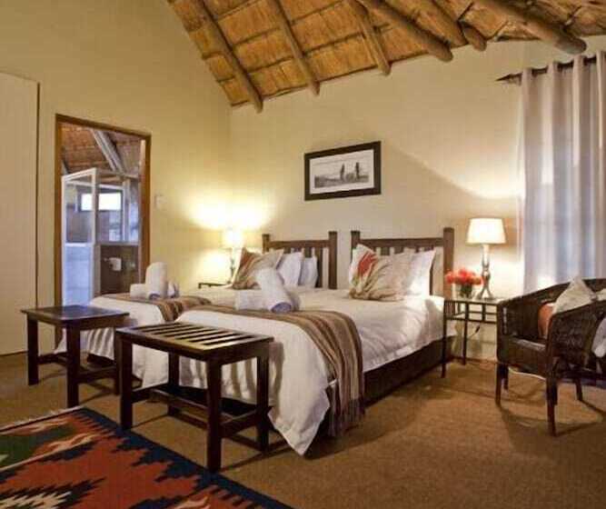 בית מלון כפרי Gwahumbe Game & Spa