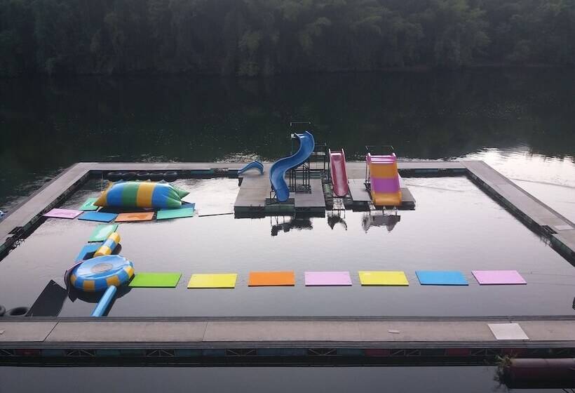 ホテル Ingphupha Resort And Restaurant