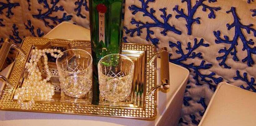 בית מלון כפרי Island