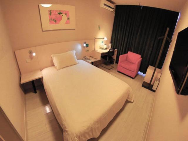 ホテル Jinjiang Inn Jilin Songyuan Qian Gorlos