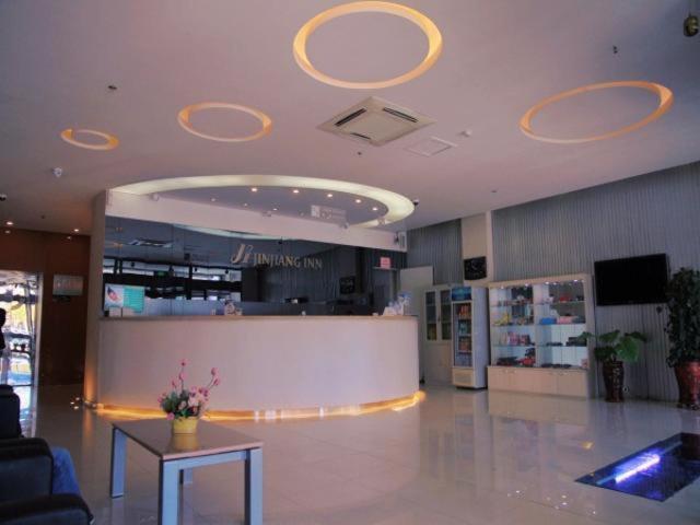 ホテル Jinjiang Inn Jilin Songyuan Qian Gorlos