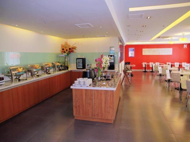 ホテル Jinjiang Inn Jilin Songyuan Qian Gorlos