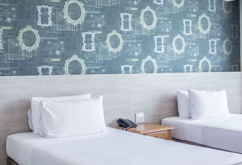 酒店 Juntra Resort And