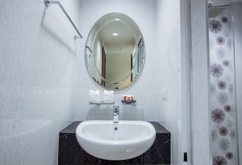 酒店 Juntra Resort And