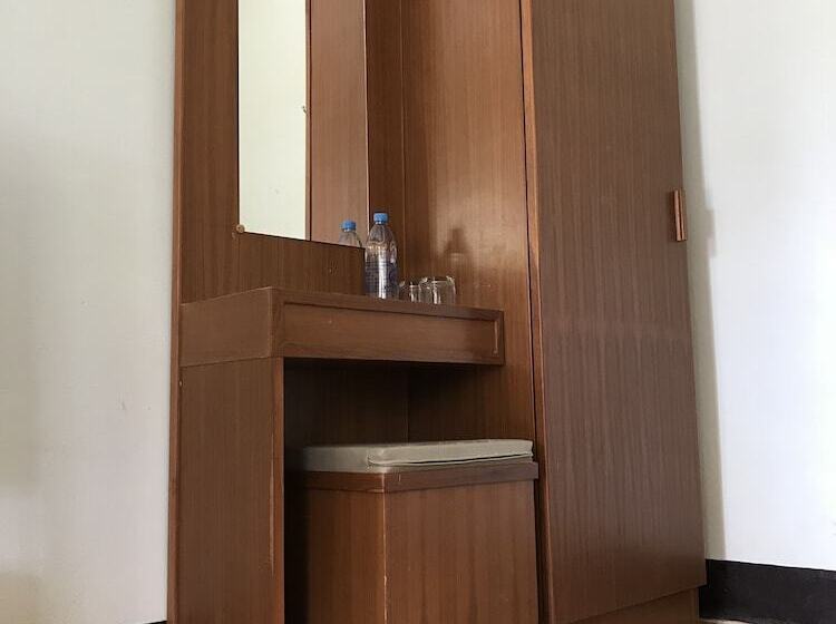 Отель Kong Tong Resort