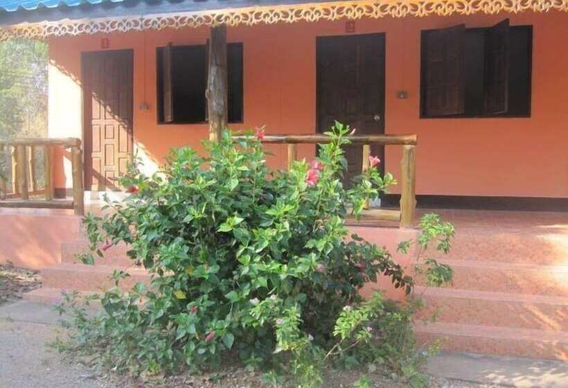 Отель Kong Tong Resort