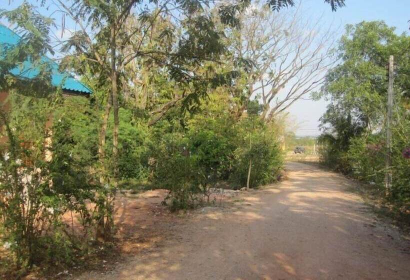 Отель Kong Tong Resort