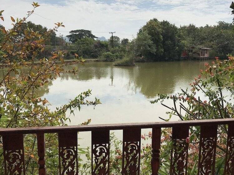 Отель Kong Tong Resort