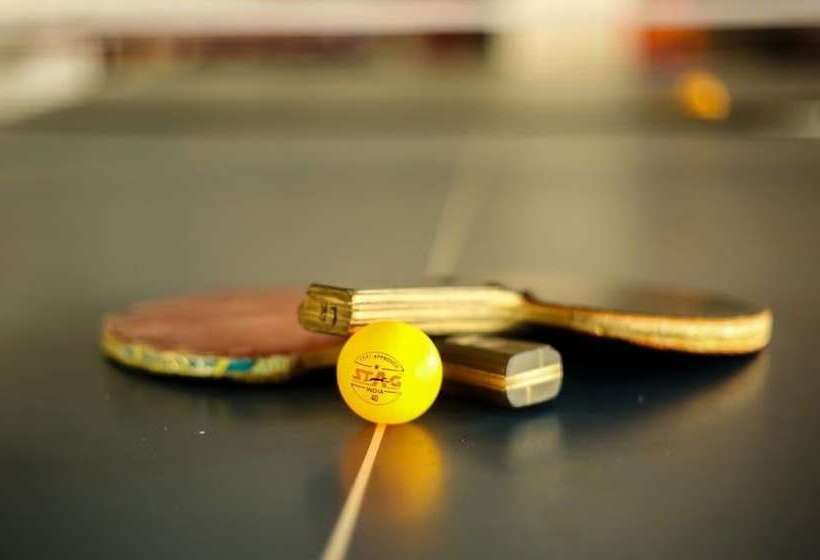 Отель Lahari Resorts