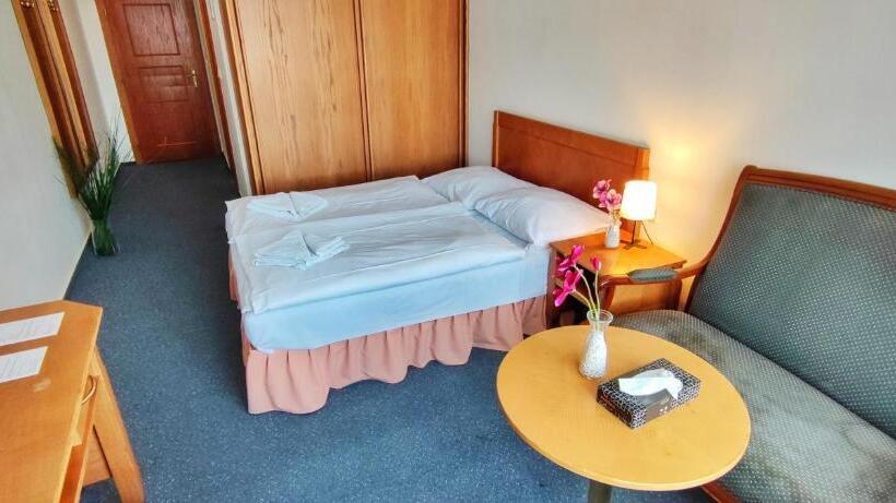 בית מלון כפרי Magnolia