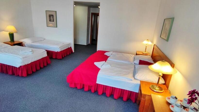 בית מלון כפרי Magnolia