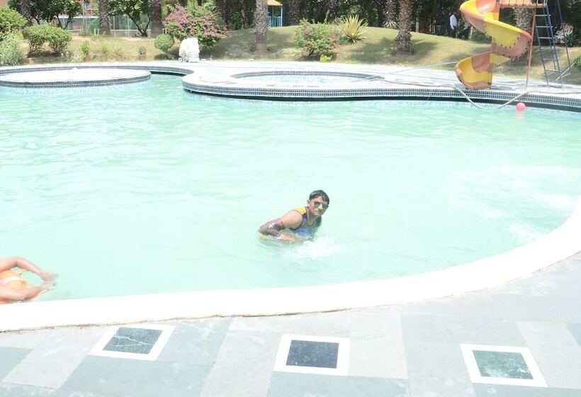 فندق Magsons Resorts