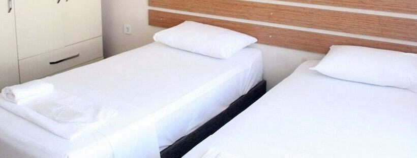 בית מלון כפרי Marti