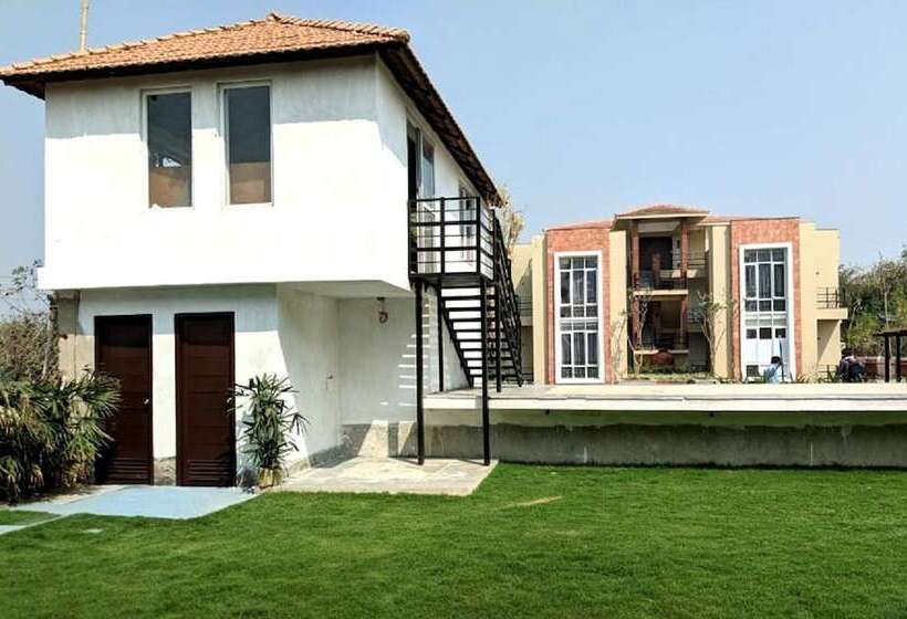 בית מלון כפרי Mayas