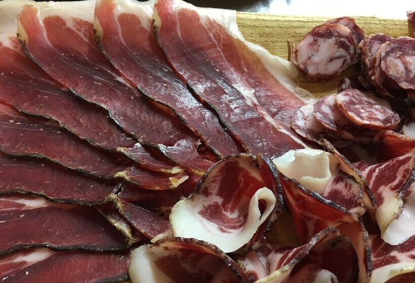 בית מלון כפרי Miramonti Seulo Turismo Rurale