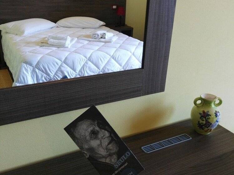 בית מלון כפרי Miramonti Seulo Turismo Rurale