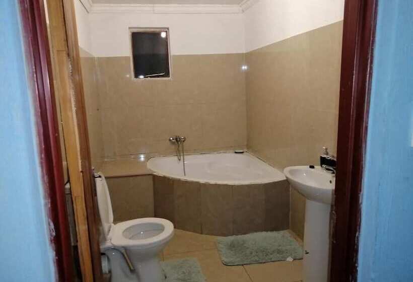 בית מלון כפרי Moholoholo Lodge