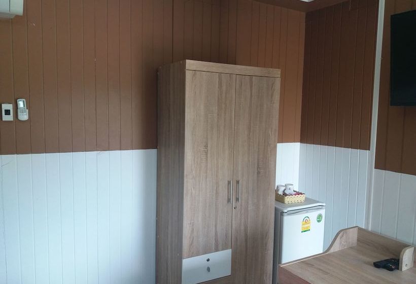 בית מלון כפרי Monrak Lamtakong Resort